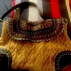 Knit satchel